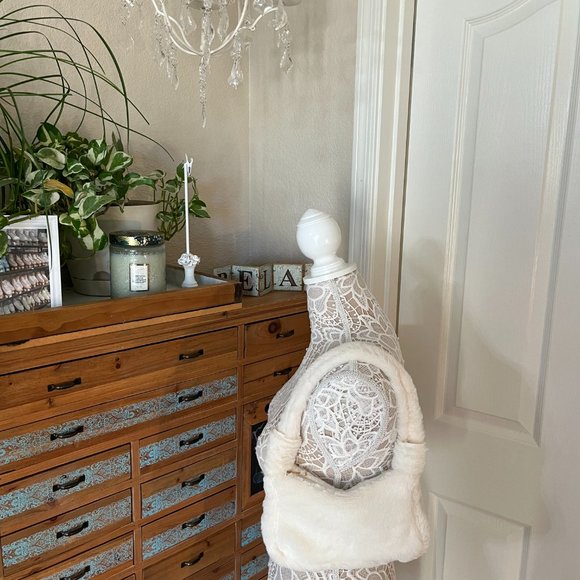 Furry Fluffy Soft Plush Shoulder Mini Hobo Handbag - NWT - Winter White - Picture 7 of 10